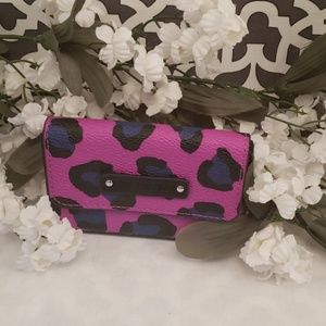 Vera bradley wallet